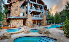 Luxury Penthouse at Bear Paw Lodge